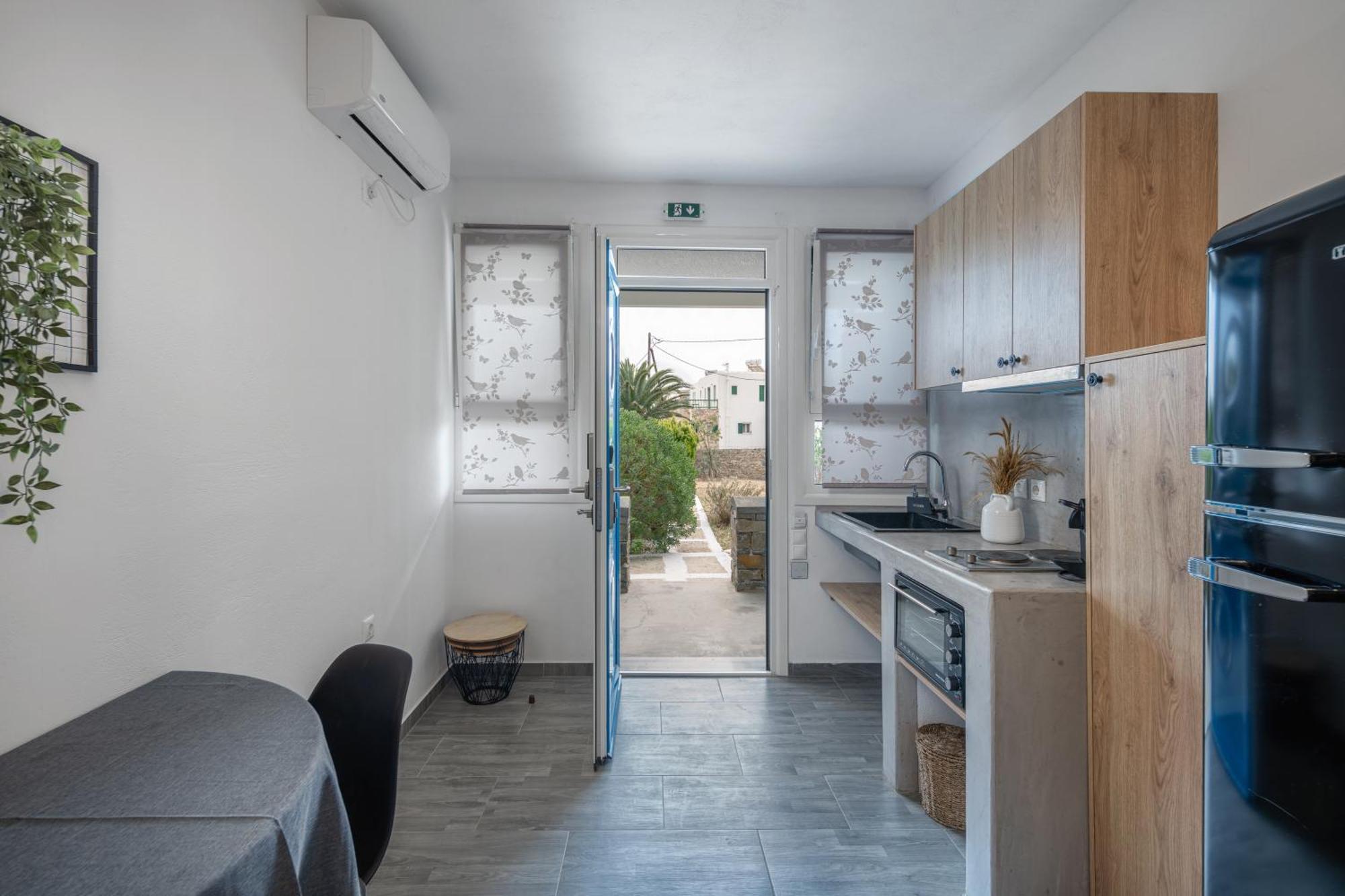 Dorkas Luxury Rooms&Apartments Livadakia Exterior foto